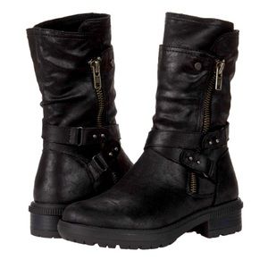 NEW Black Strap Boots from B-52 by Bullboxer